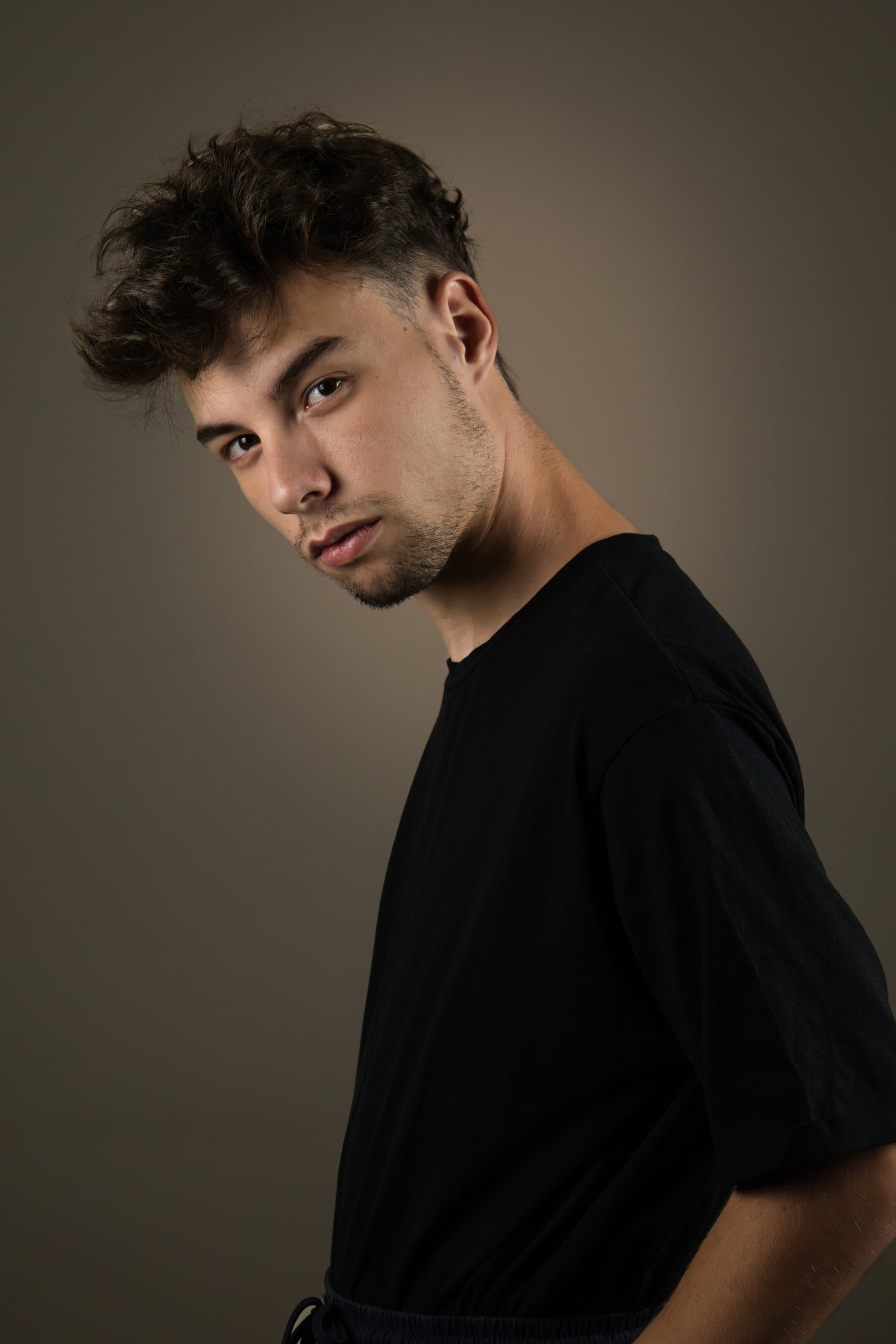 Fran Expósito profile