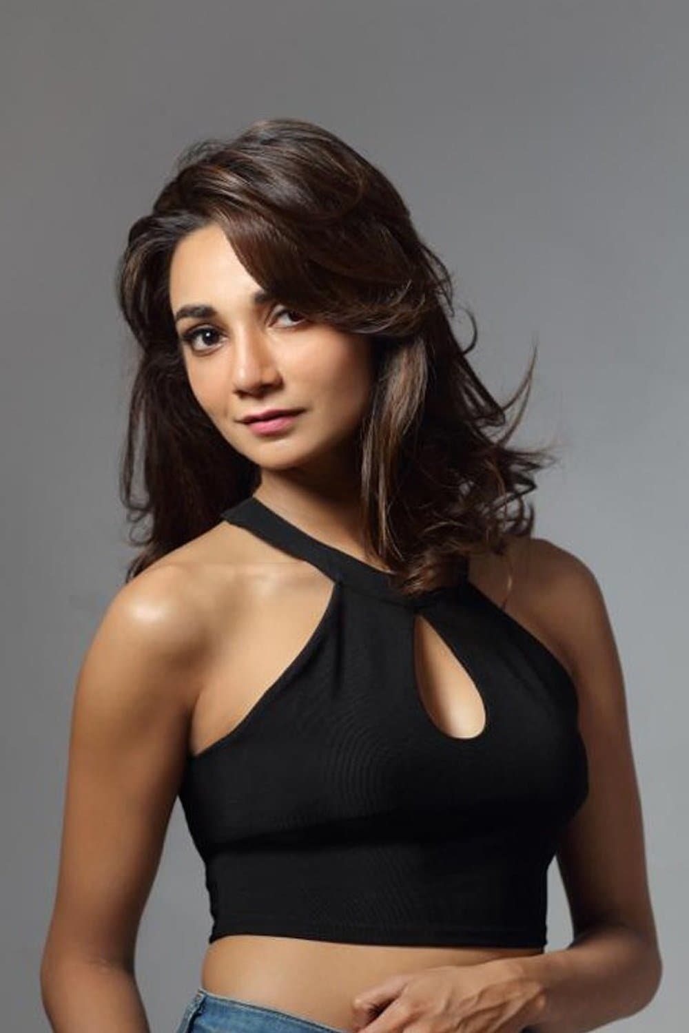 Ira Dubey profile