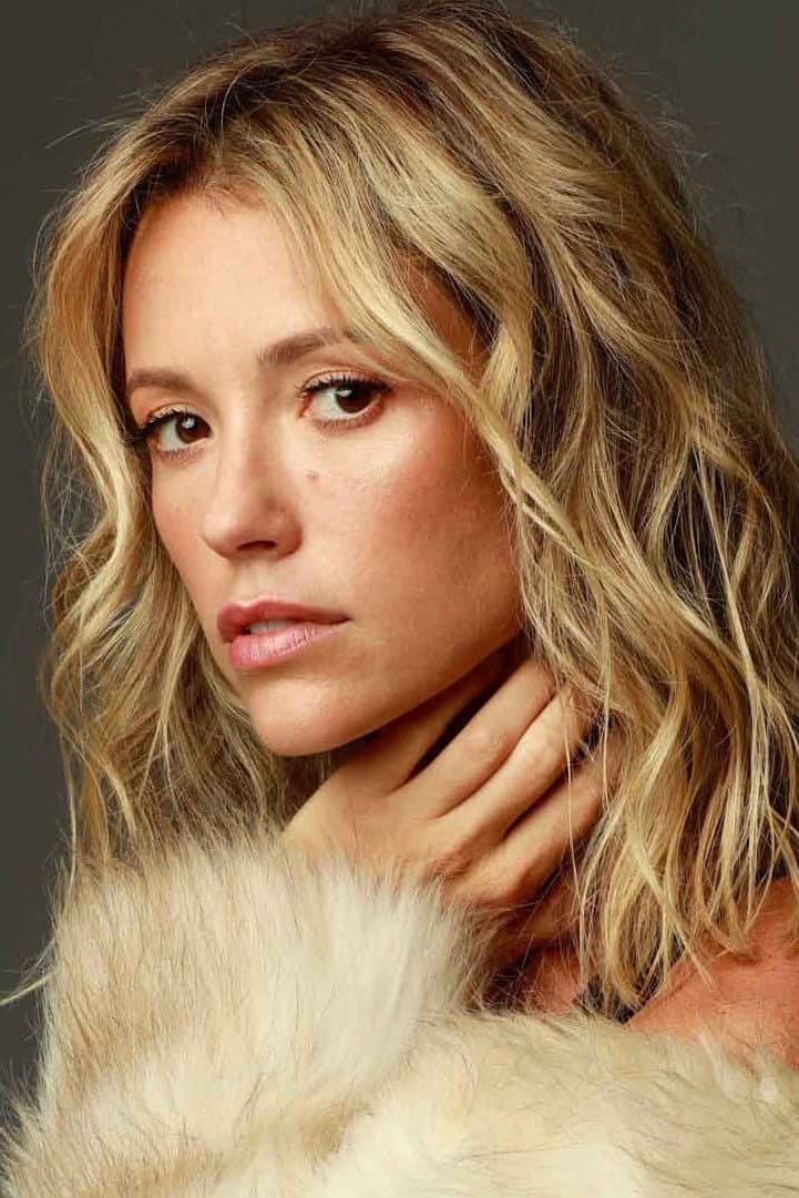 Juliana Didone profile