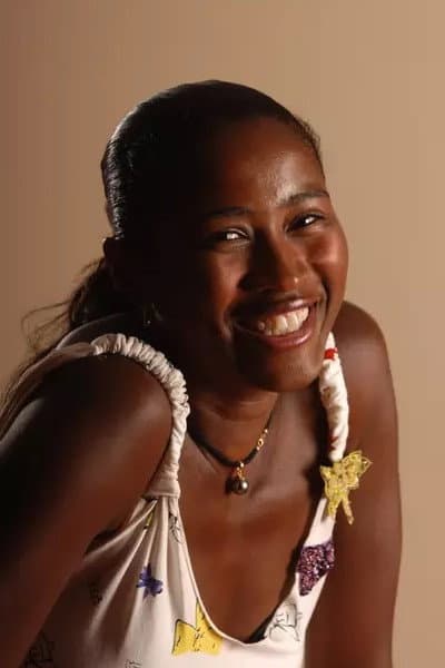 Maguy Nestoret Ontanon profile