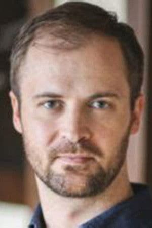 Elliot Travers profile