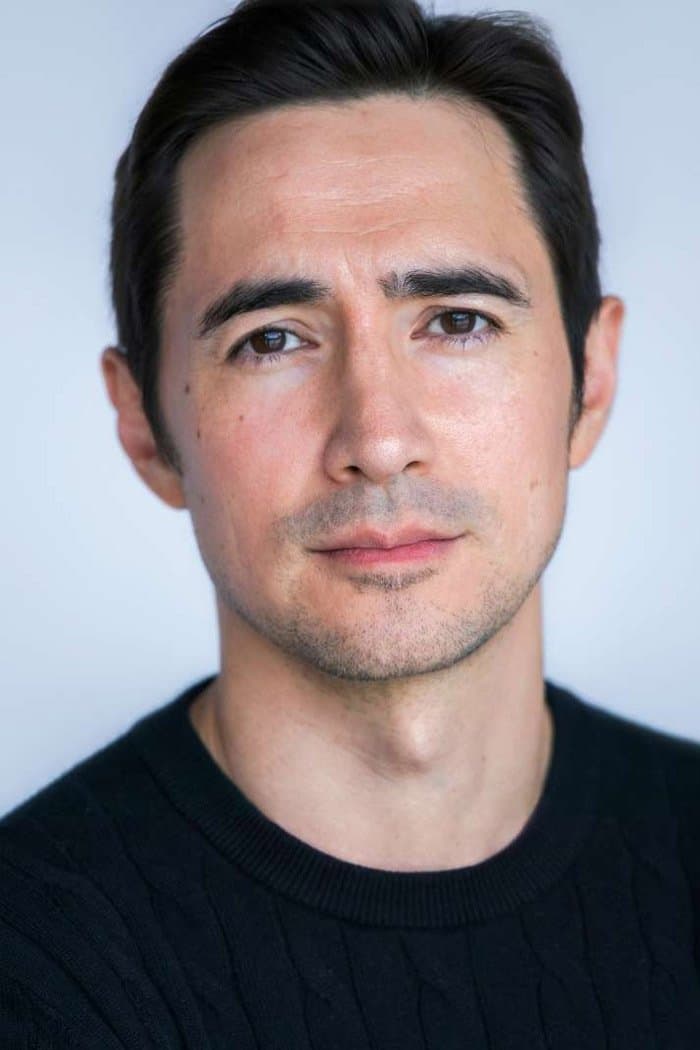 Alex Wyndham profile