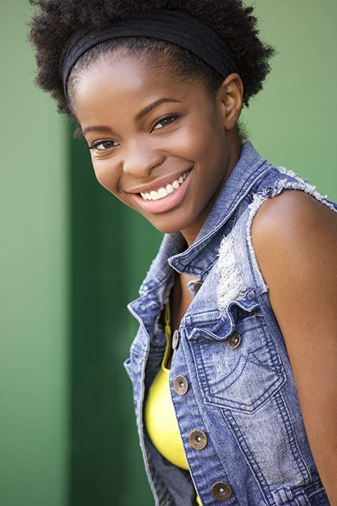 Samantha Cole profile