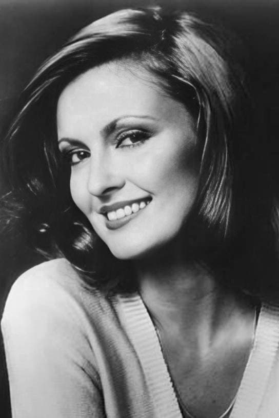 Anneka Di Lorenzo profile