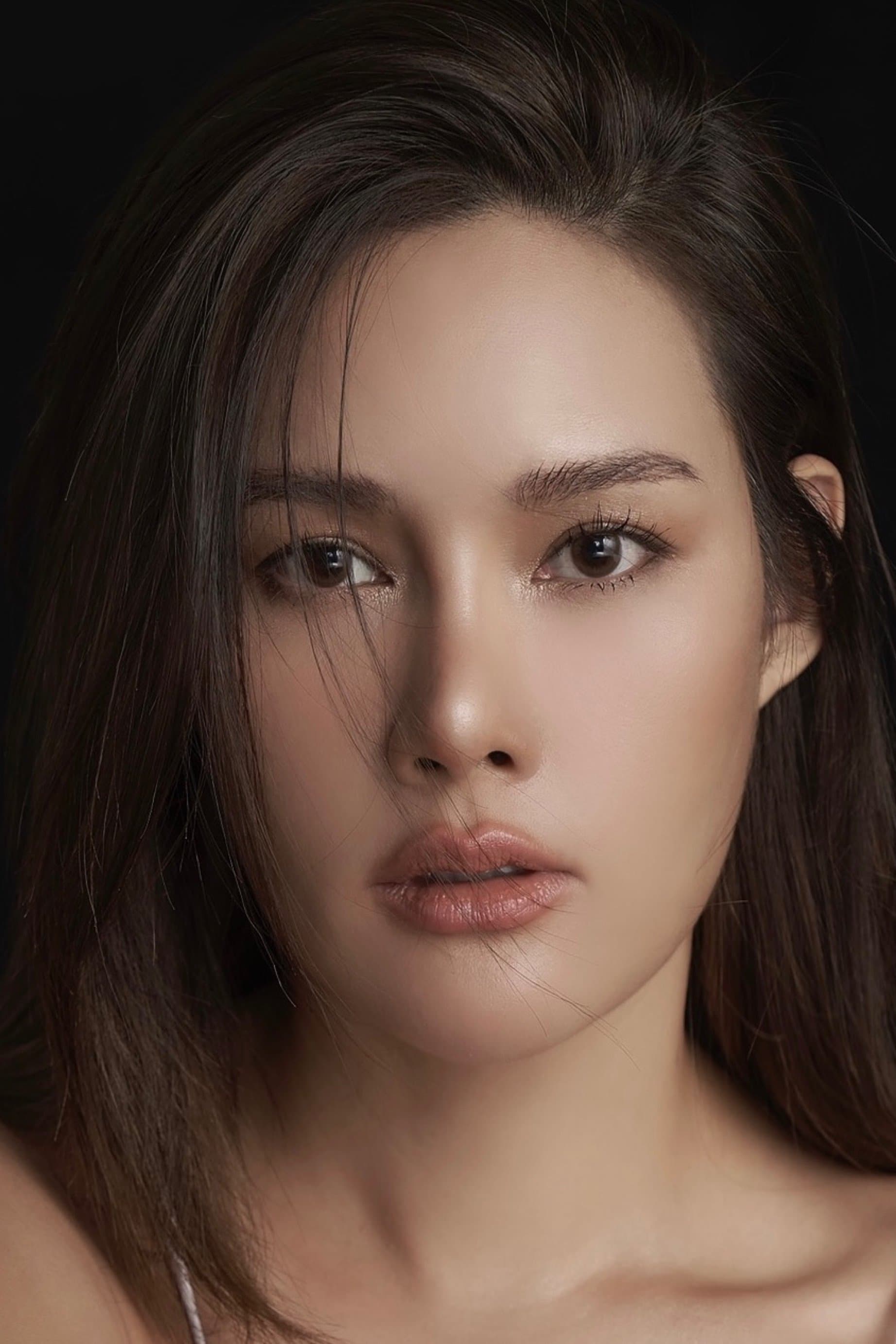 Rhatha Phongam profile