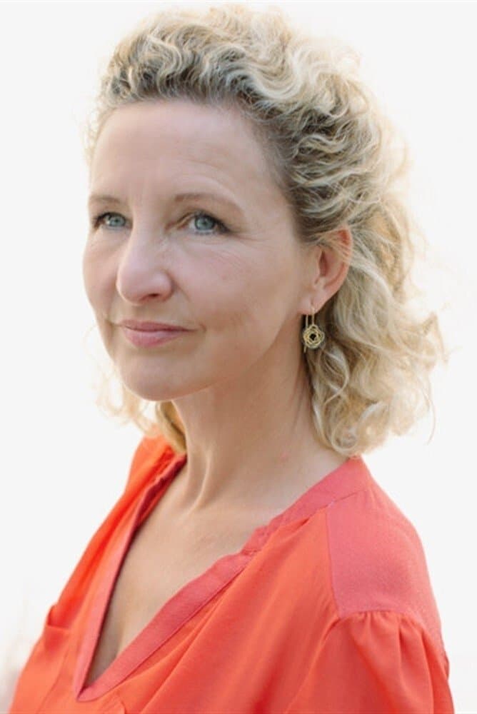 Hélène Babu profile