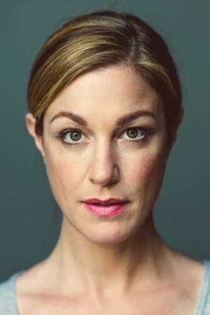 Julia Stinshoff profile