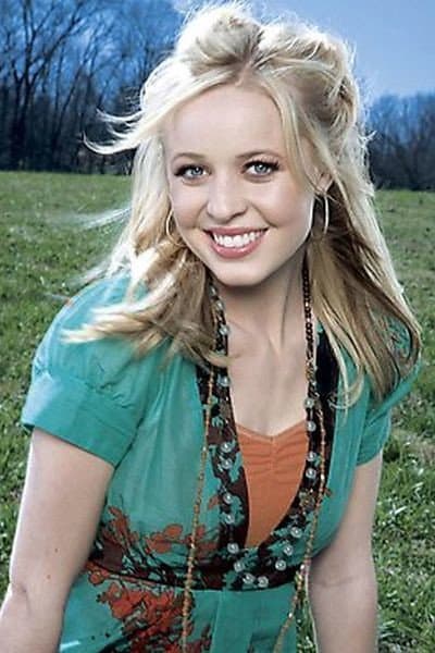 Carmen Rasmusen profile