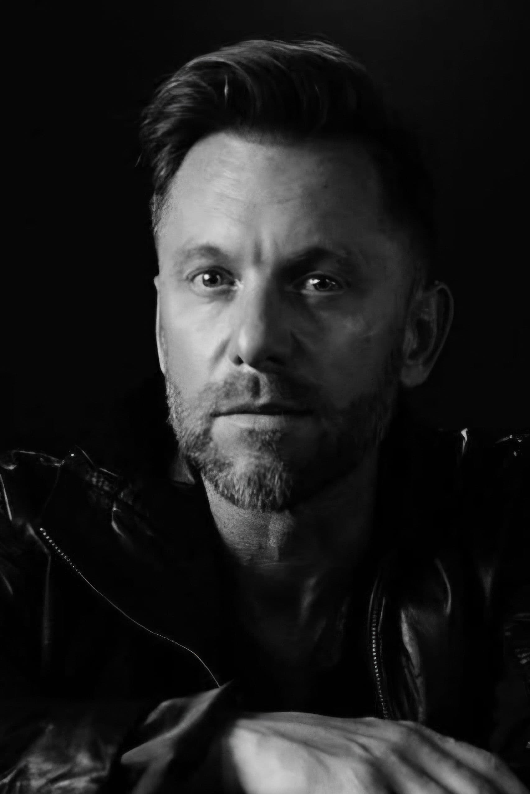 Lee Whittaker profile