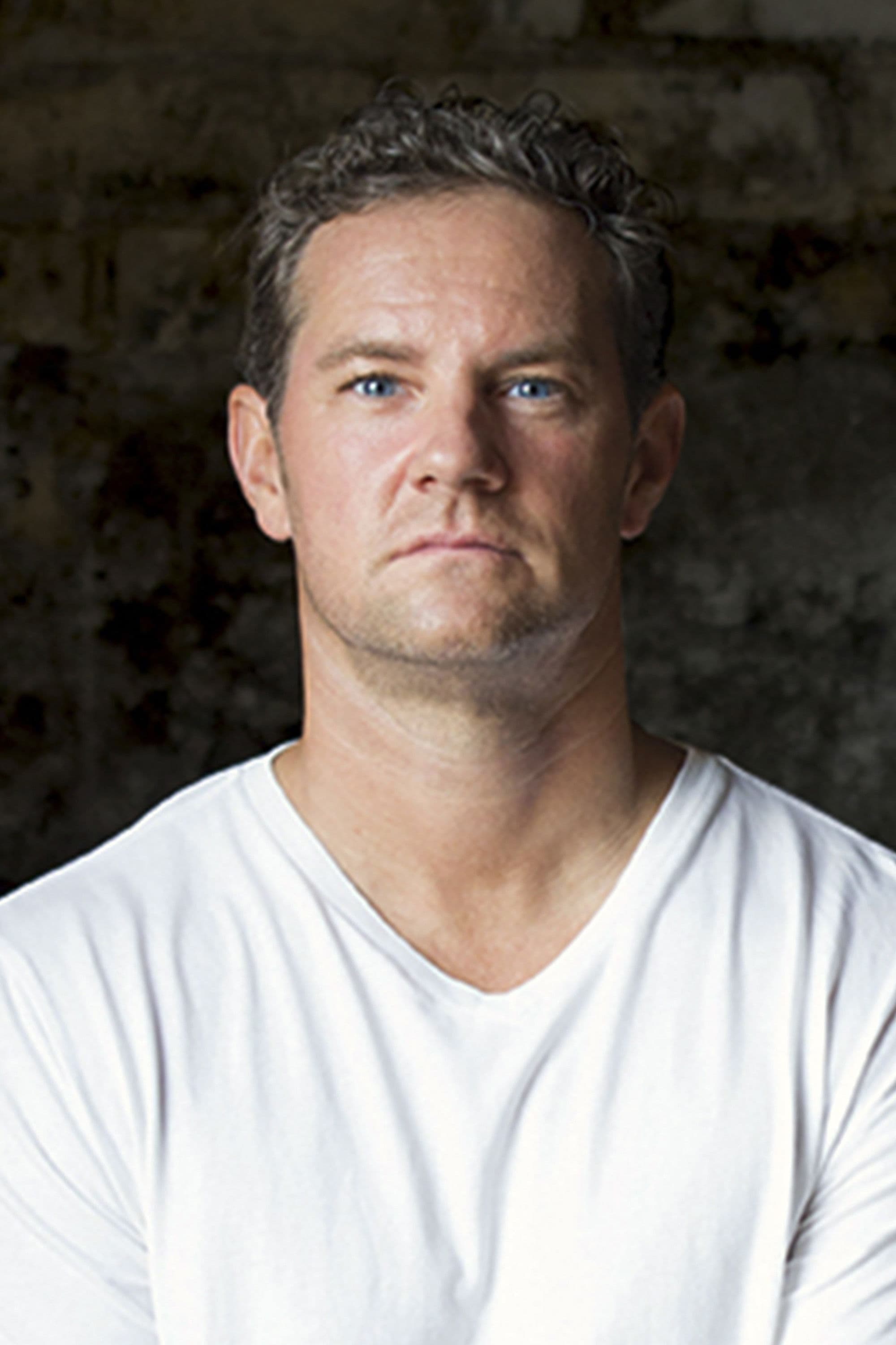 Douglas Sidney profile