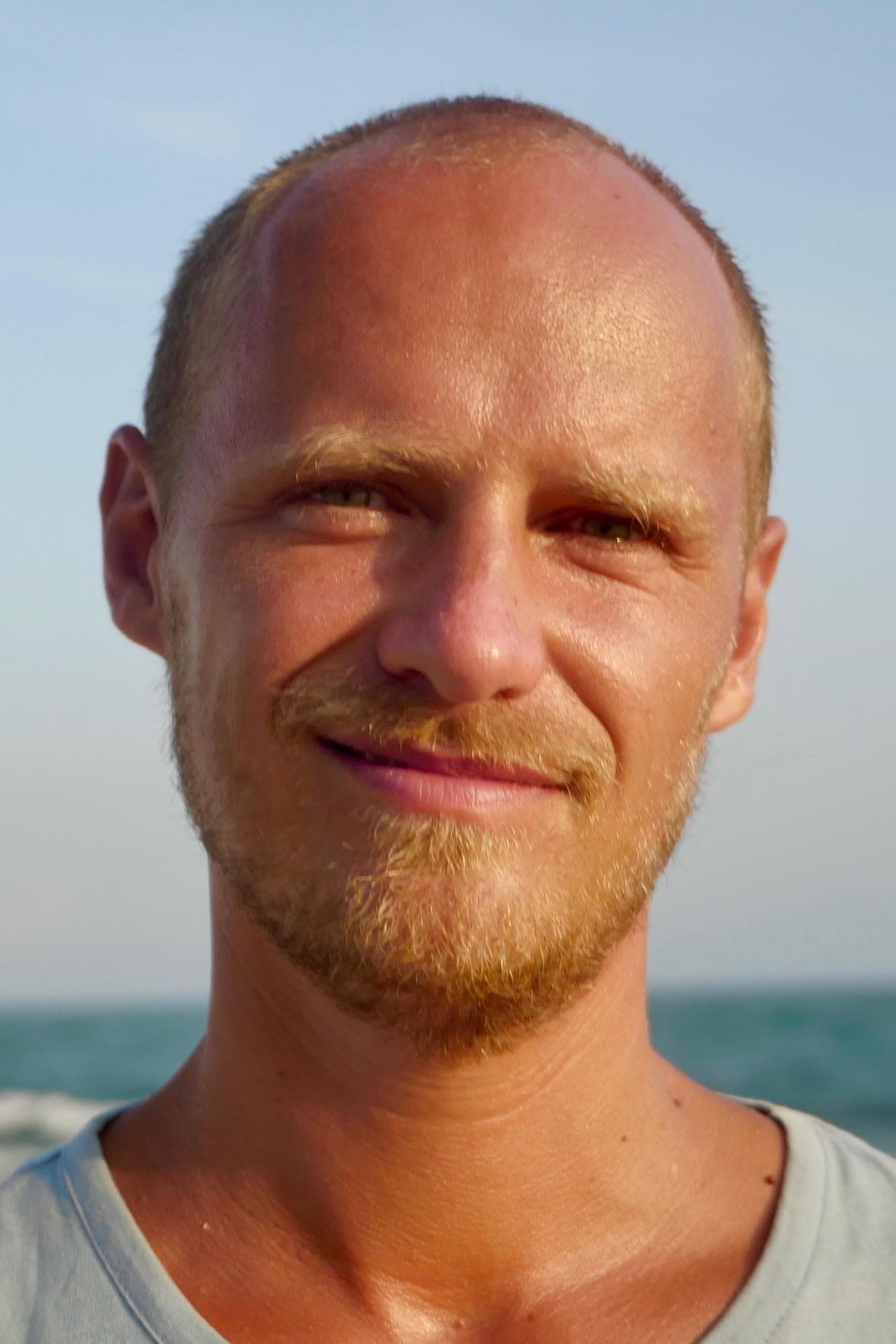 Edward Watts profile