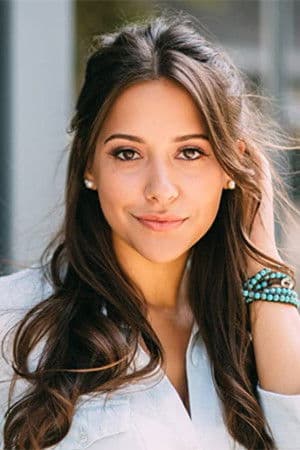 Arianna Shining Star profile