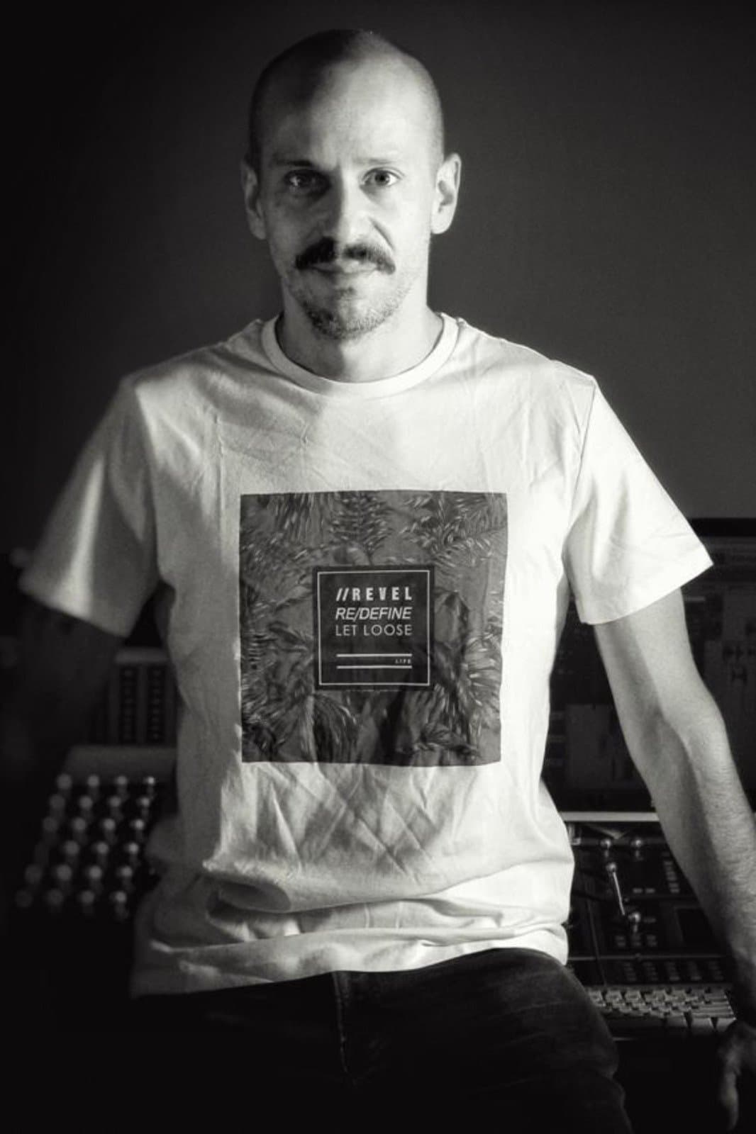 Mauricio López profile