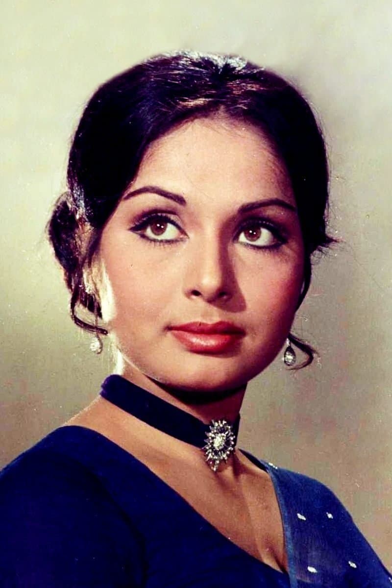 Rakhee Gulzar profile