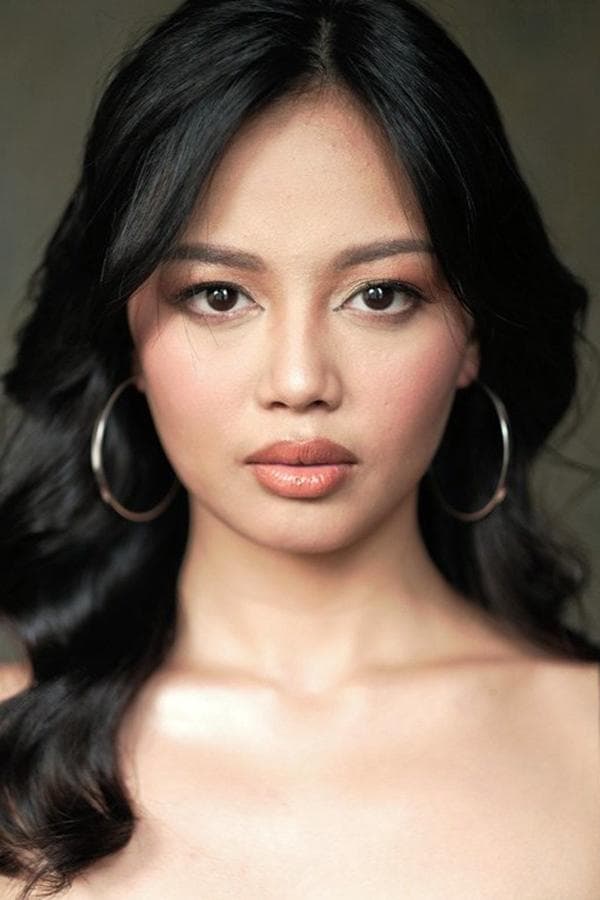 Micaella Raz profile