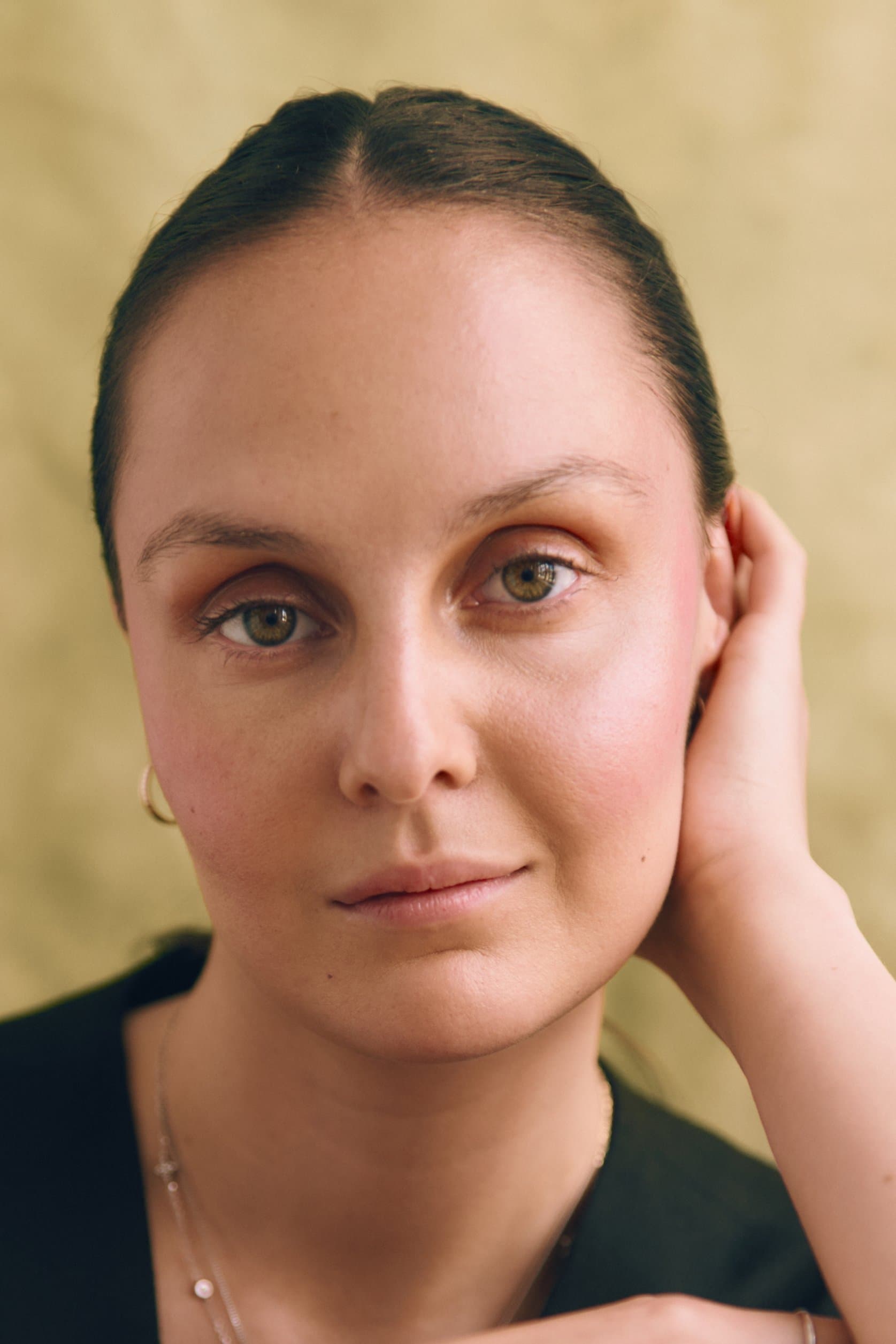 Veronique Perron profile