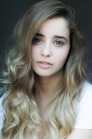 Holly Earl profile