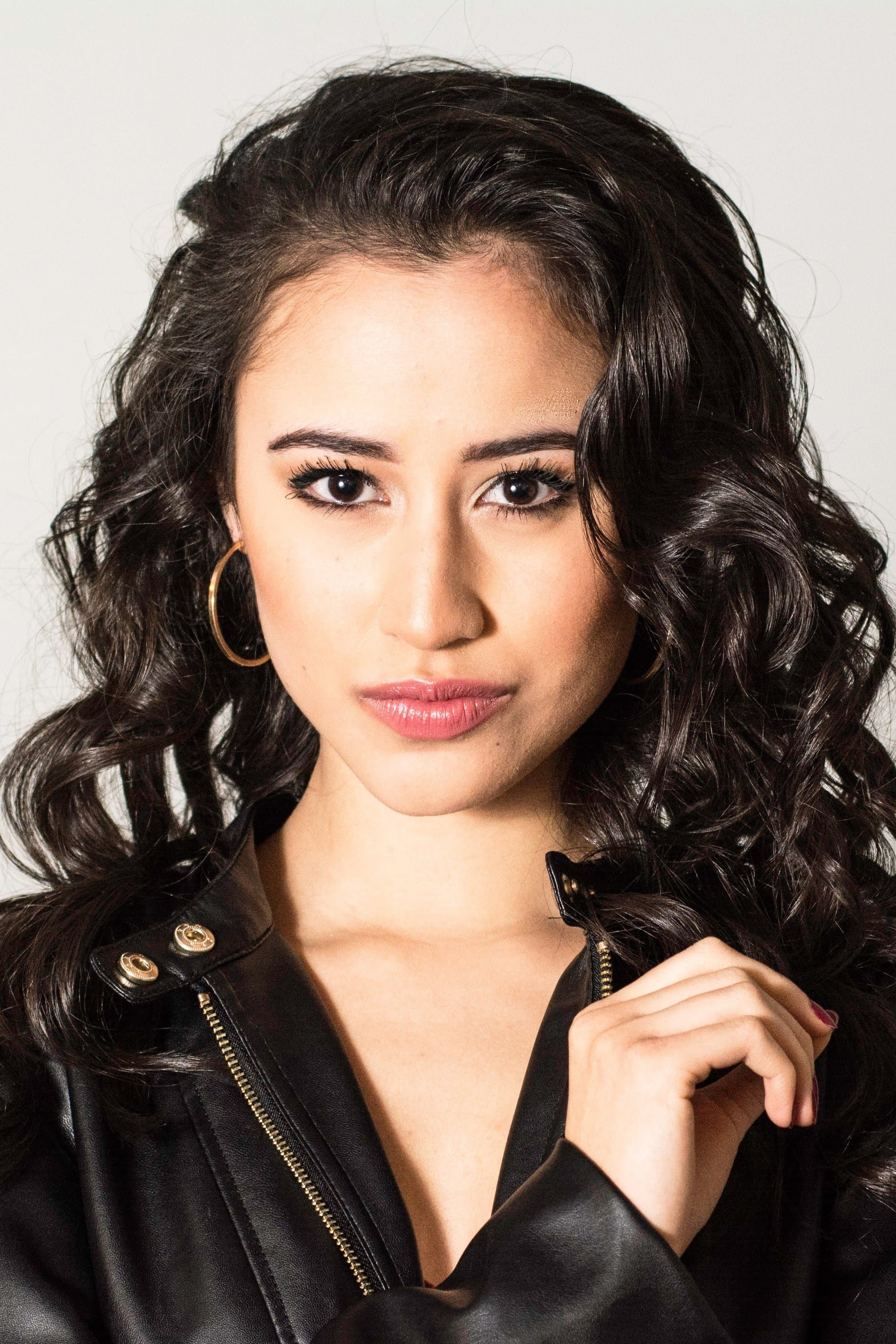 Zenia Marshall profile