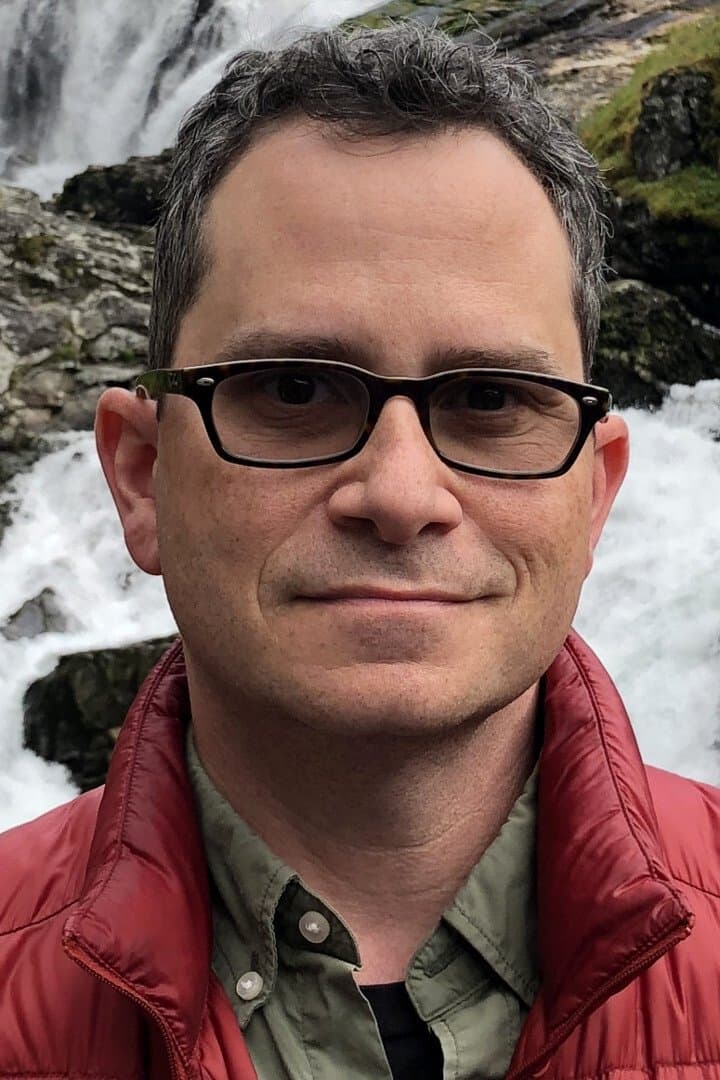 Michael Warwick profile