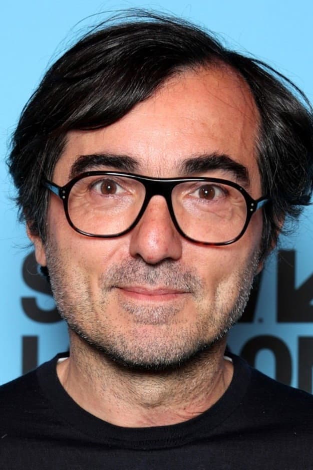 Efe Çakarel profile