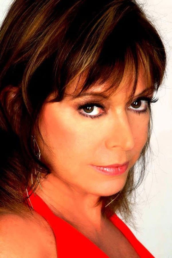 Alcione Mazzeo profile