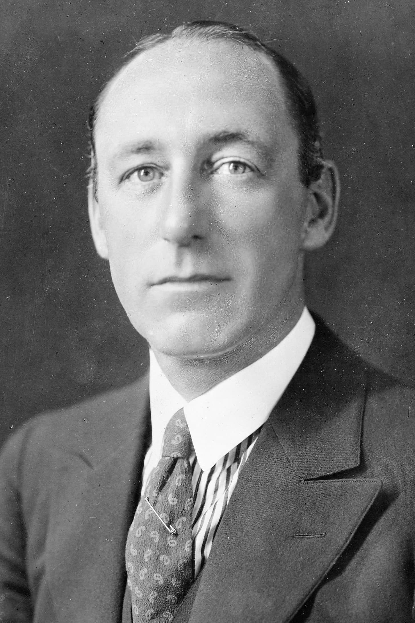 Lumsden Hare profile