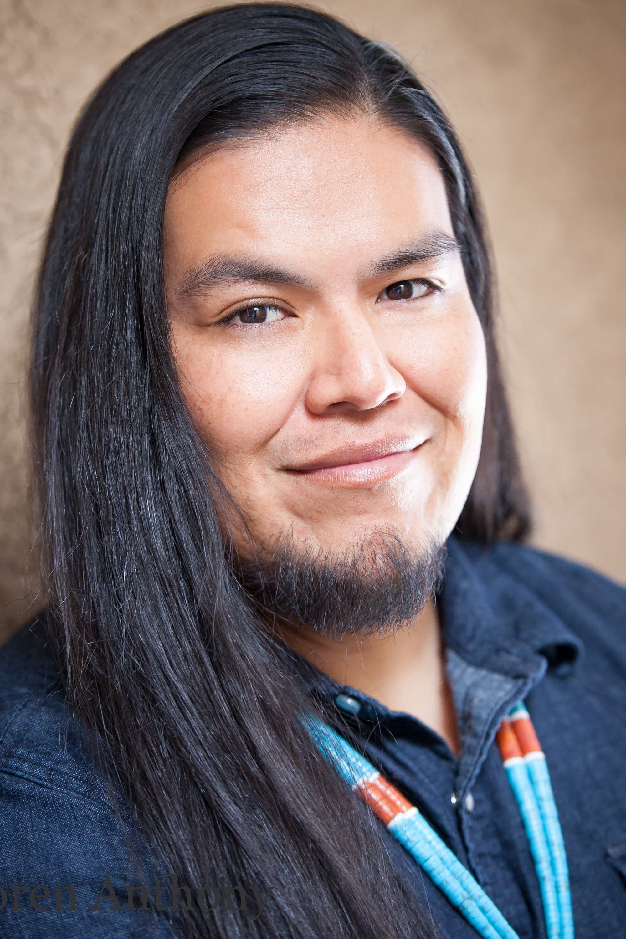 Loren Anthony profile