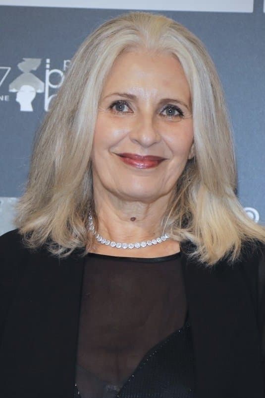 Anna Pavignano profile