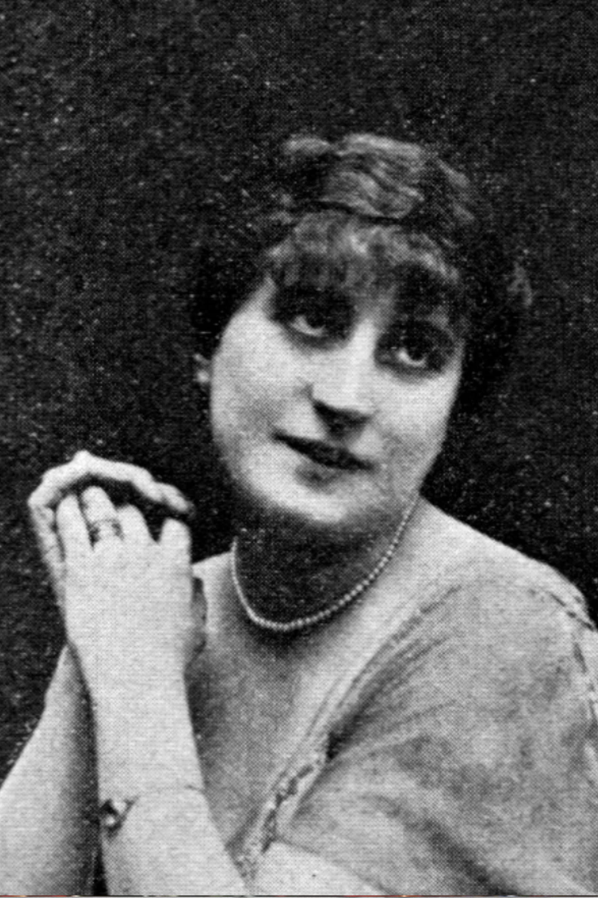 Mary Cleo Tarlarini profile