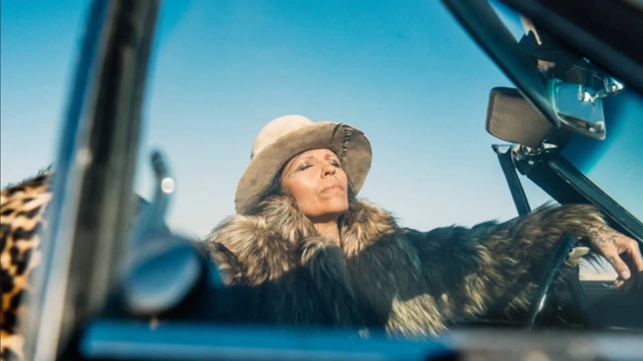 Linda Perry: Let It Die Here backdrop