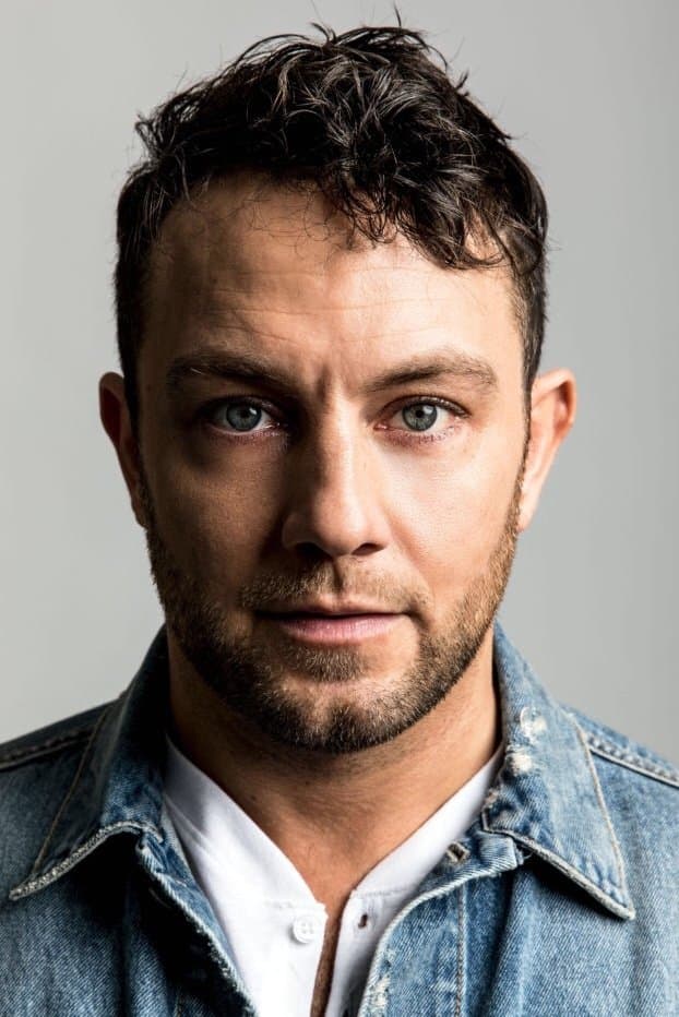 Jonathan Sadowski profile