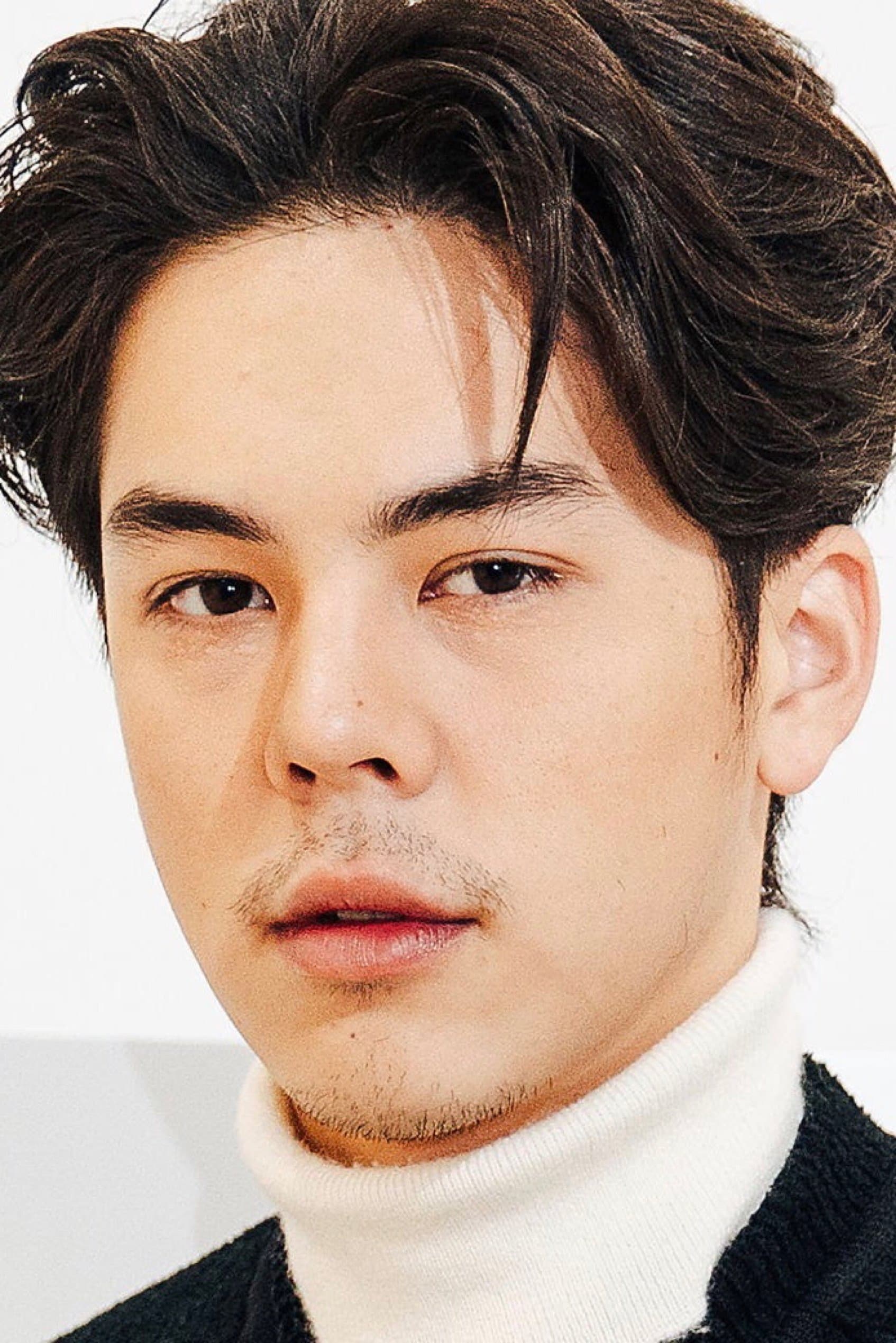 Pachara Chirathivat profile
