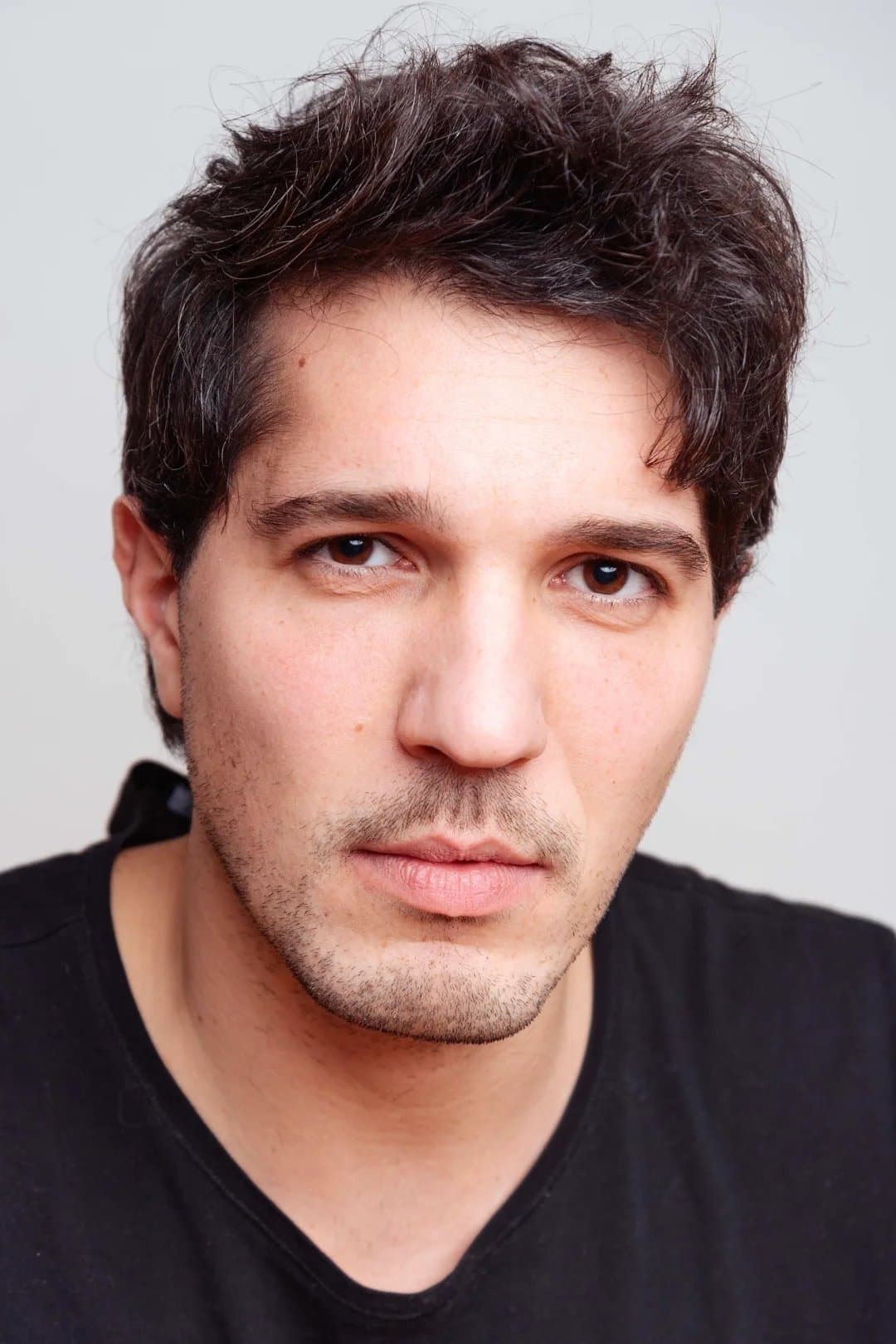 Emanuele Carfora profile