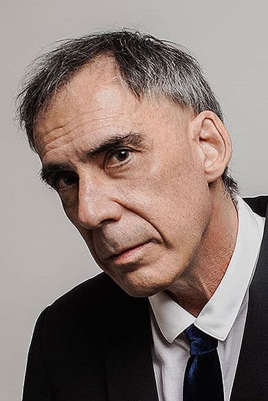 Arnaldo Antunes profile