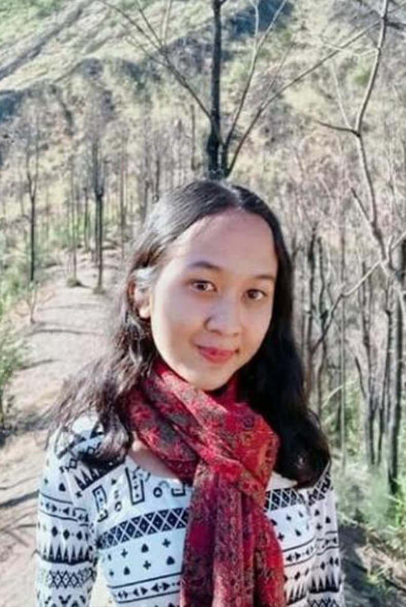 Tri Wahyuni Surya Atmaja profile