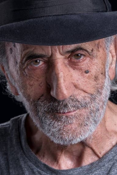 Acácio de Almeida profile