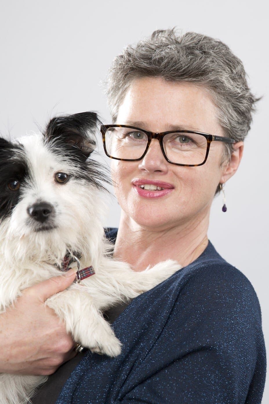 Simone Pereira Hind profile