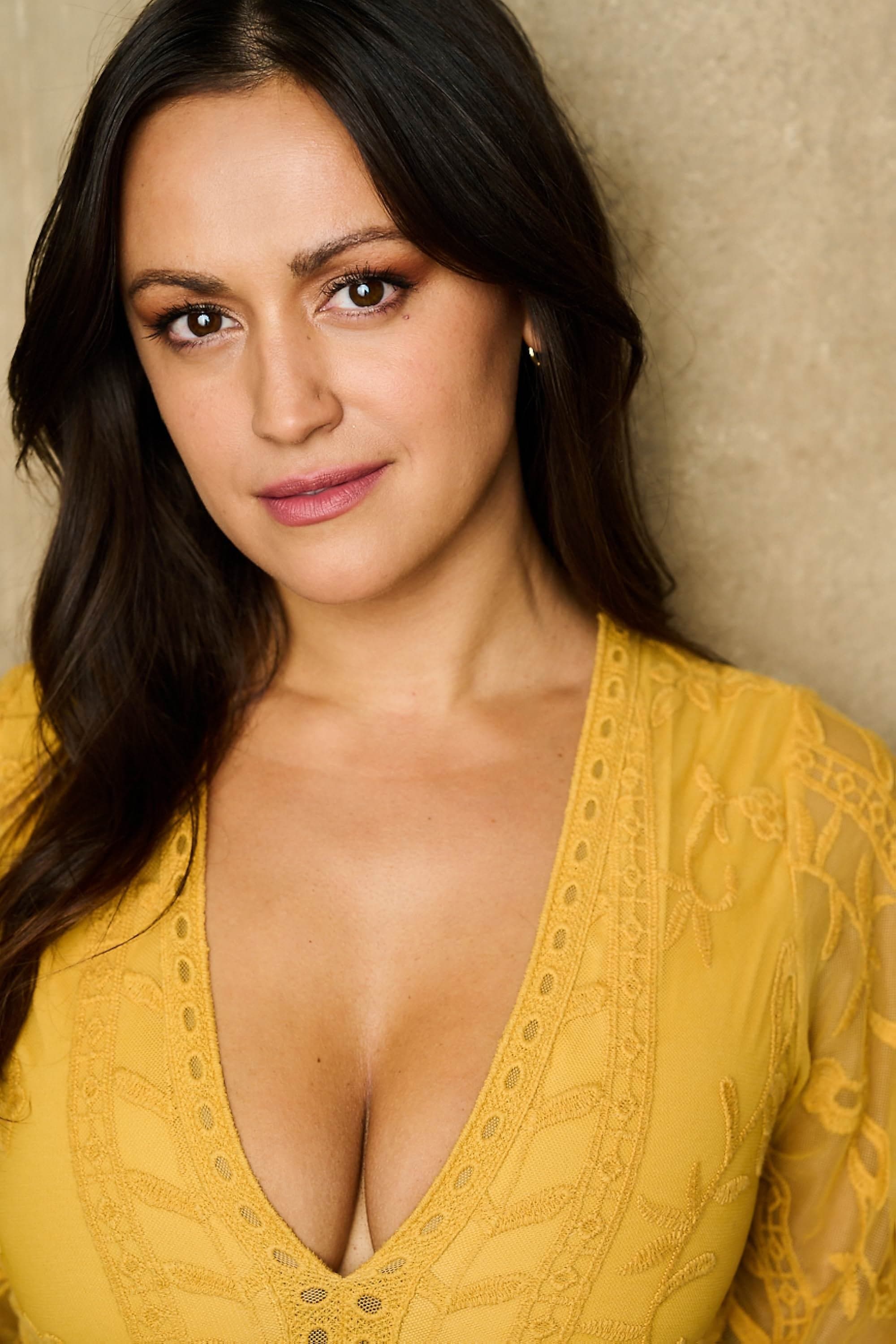 Harley Bronwyn profile