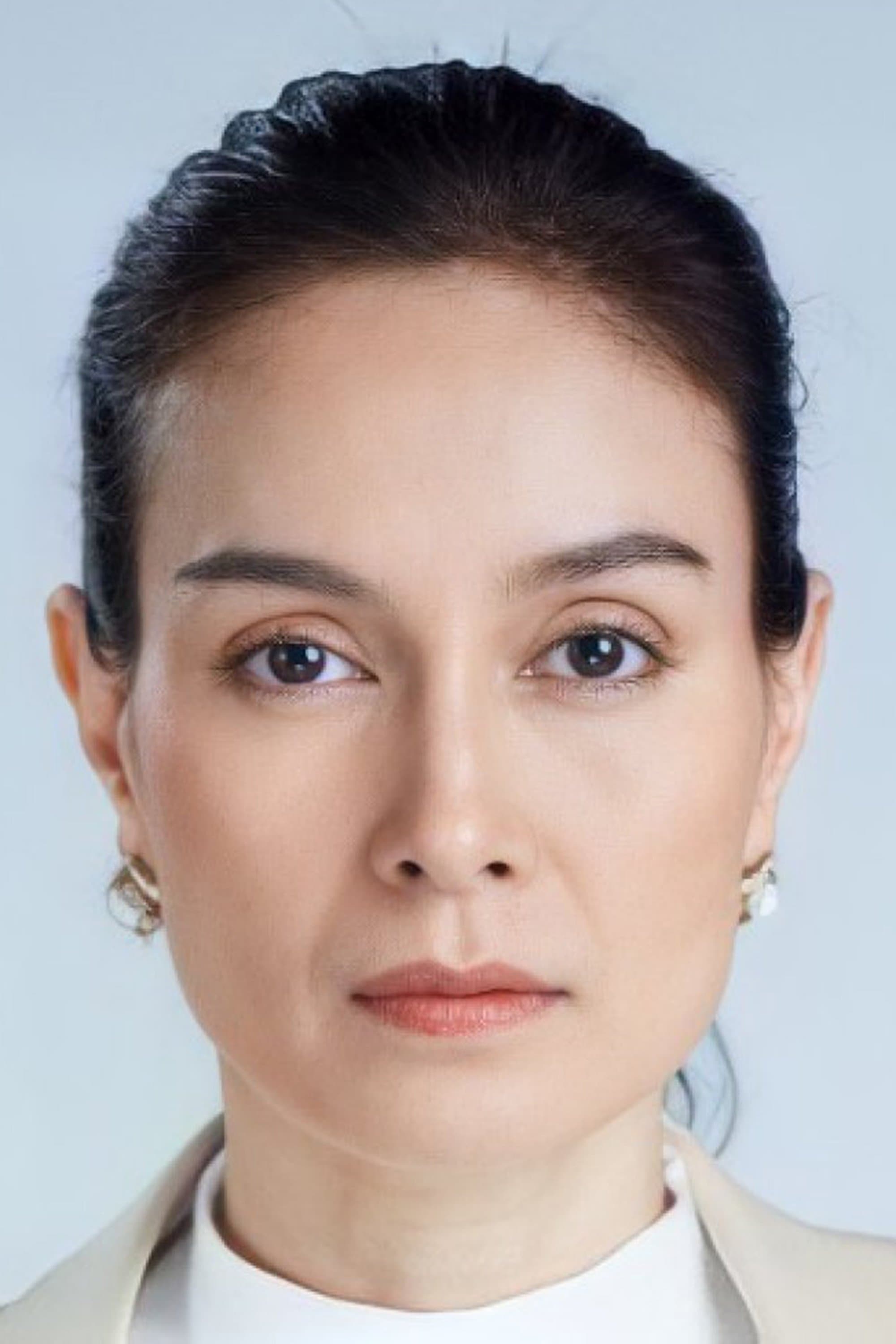 Apasiri Nitibhon profile