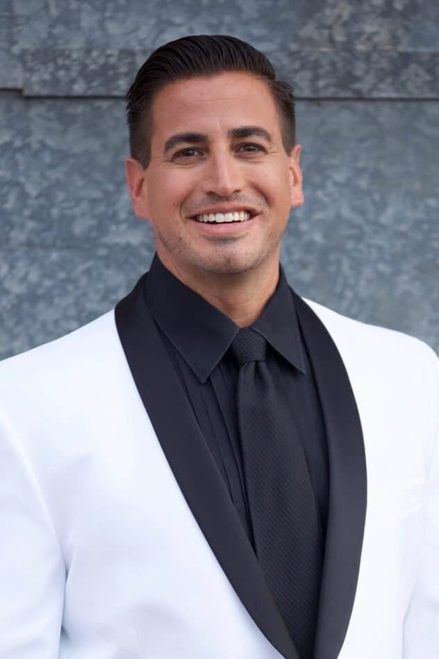 Justin Roberts profile