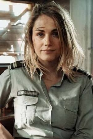 Julie Farenc profile