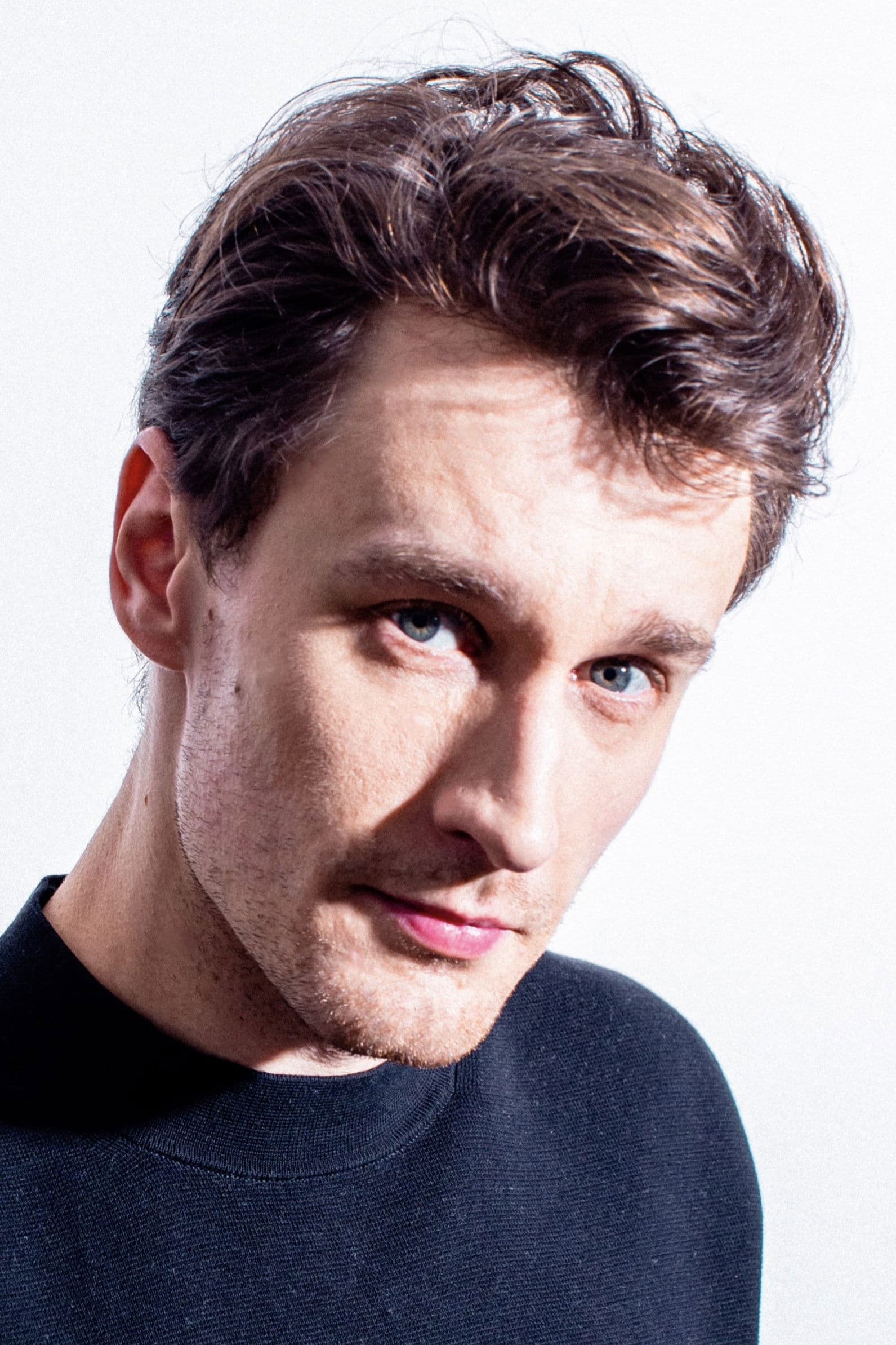 Adrian Brząkała profile