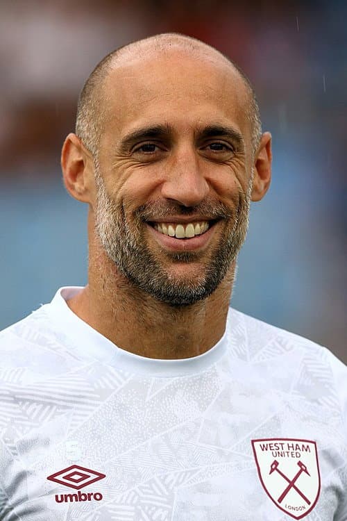 Pablo Zabaleta profile