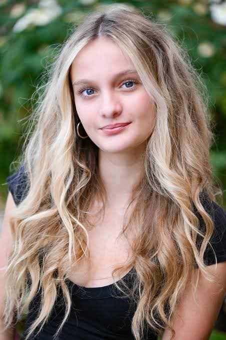 Amelie McLain profile