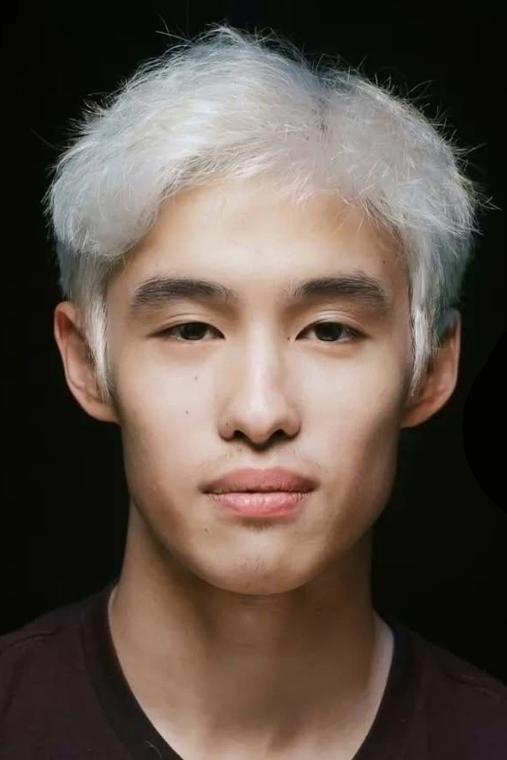 Bùi Thạc Phong profile