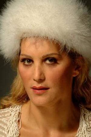 Lucrezia Valia profile