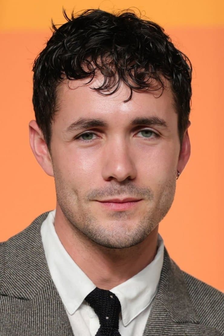 Jonah Hauer-King profile