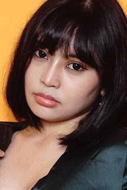 Izza Watanabe profile