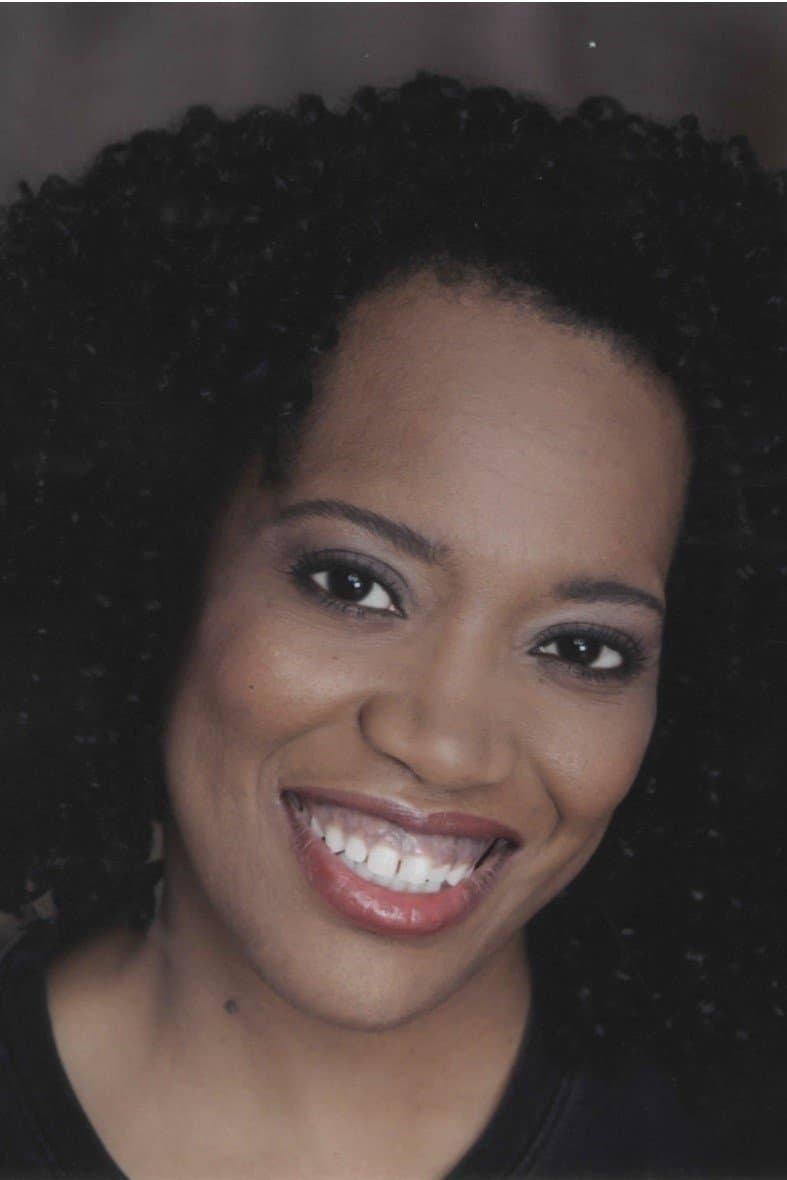 Shona Tucker profile