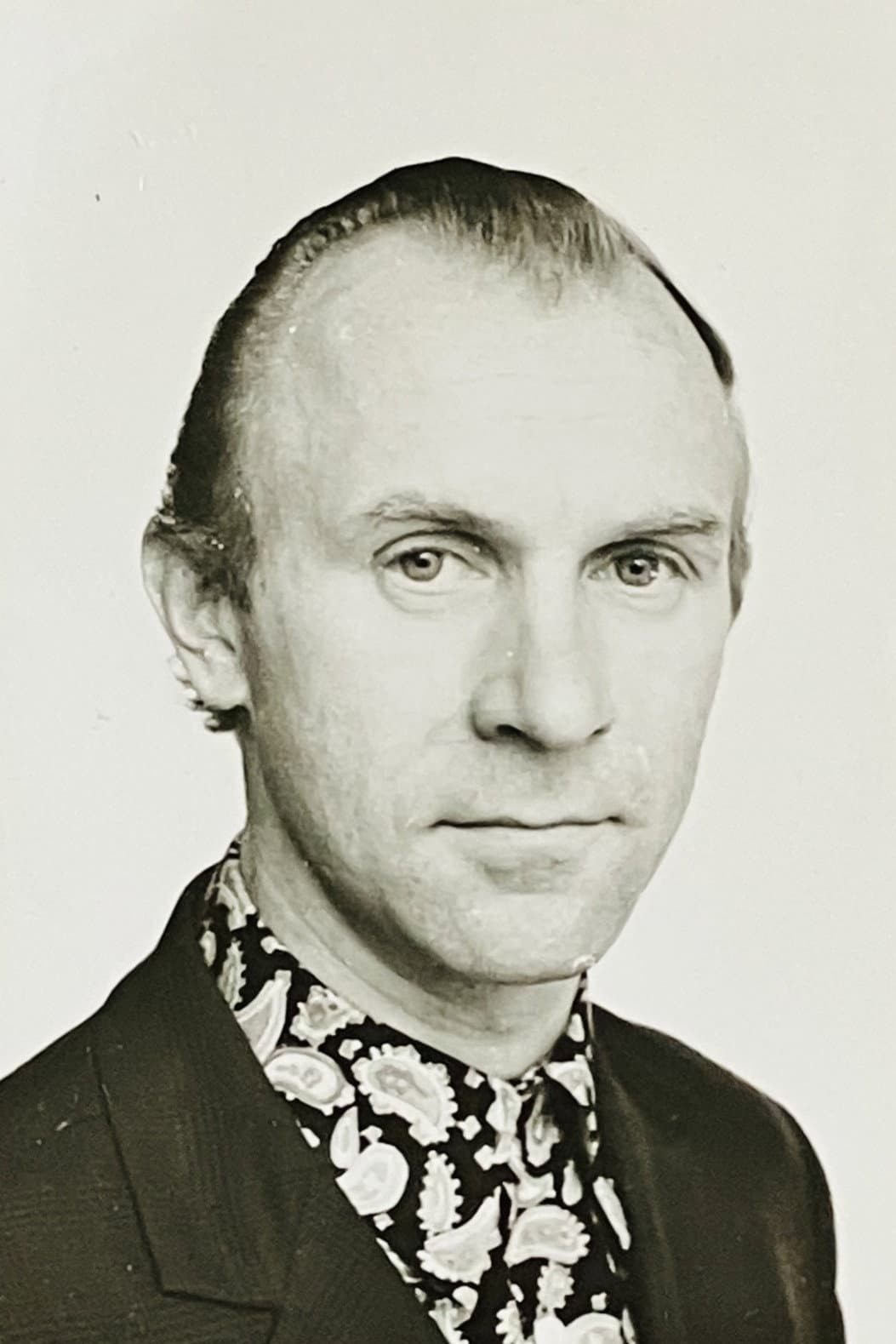 Oleg Komarov profile